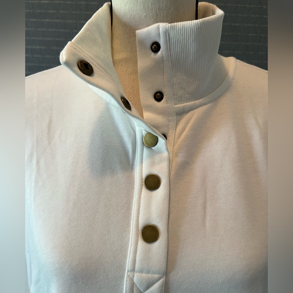Oversized Pullover With Snap Button Collar - image 4